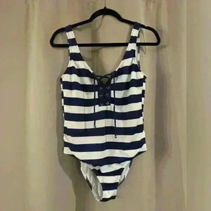 Women’s Navy Blue Mossimo One Piece Bathing Suit
